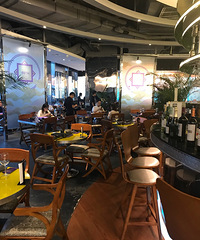 来福士广场唯一一家泰式的店 专门去尝尝味道