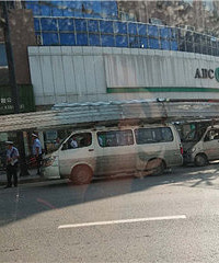 �ٰ���ͷ������ˡ��񳵡�