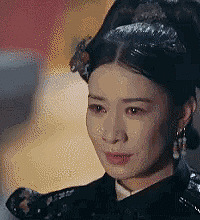 佘诗曼的前半生,就是一部打怪升级上位史!