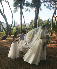 金星复婚后首晒照 身穿婚纱甜称走向幸福快乐