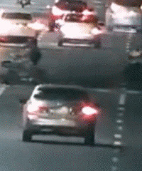 ���Ͽ�����ī����һ������ײ��17�����꣡