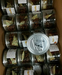 小核桃仁刚到货,便宜大甩卖哦,100元6罐,125克一罐