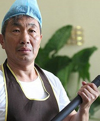 爸爸生病时都是保姆照顾,去世之后只给我留了这么点东西