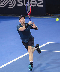 高清:ATP深圳赛男单首轮 张之臻决胜盘退赛失落掩面