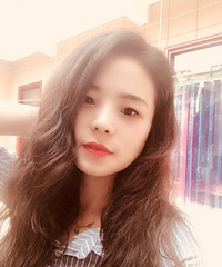 白净知性美的92年姑娘 性格外向是枚小吃货