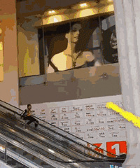 �����Ӱ�20�׳��ķ��ݵ����ݣ��ҳ���¼��߿䣺������....