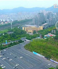 ���������ٰ��˾�֮�ǵ�����