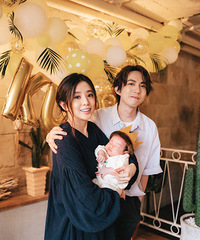 S.H.E合体?林宥嘉老婆在儿子满月宴上演“真假Hebe”
