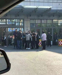 萧山6岁的男孩坠楼身亡!又是留熟睡的孩子一人在家