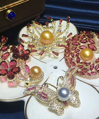 ?450元一组4枚!高档天然珍珠胸花,18k包金工艺,精致