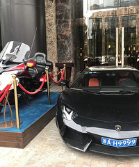 这是什么豪车,车牌号真牛!!