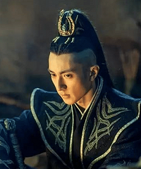 吴尊曝《武动乾坤》拍摄花絮 称演戏没有偶像包袱