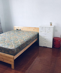 闸弄口地铁口,两房朝南,三千