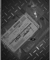 寄个合同破了也就算了,但包装和单面都不一样是怎么回事?