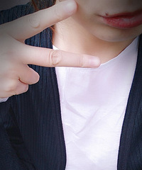 �ڰ��䣬����Ů���䲻�䣿