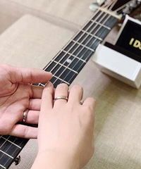 左立因醉酒向女友求婚感到自责 婚后第一天发博道歉