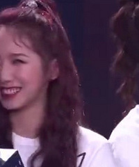 先嘲孟美岐房间最乱,又当面骂她邋遢?求求女爱豆先学怎么说话吧