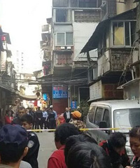 ͻ�����人������һ��̮�� ���˱���