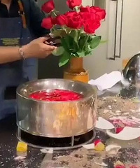 60���赸������Ƽ���ڽ����ζ����������ѣ� �����Լ������