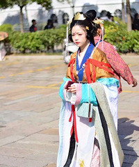 ����������