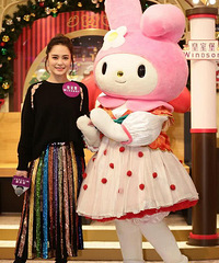 准人妻阿娇为心仪的婚纱努力减肥,信心却遭未婚夫打