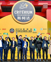 萨甘力压群雄 夺得斯柯达环法职业绕圈赛上海站冠军