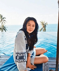 陈奕迅女儿跟男生约会,看来天王天后也管不住宝贝女儿早恋啊!