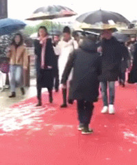 肖央杜鹃大雪天来杭路演,这对CP好萌