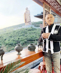 张卫健“光头22年”原因曝光 被前辈一句话伤到