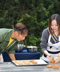 谢霆锋、张靓颖学方言、钓熊猫 开启成都《锋味》