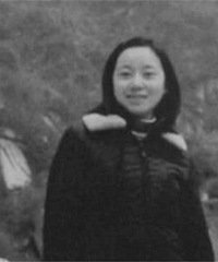 闫妮成名前青涩旧照曝光