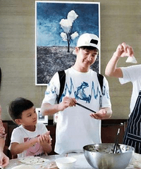 田亮一双儿女近照曝光!森碟漂亮弟弟帅气,网友:翻版田亮叶一茜