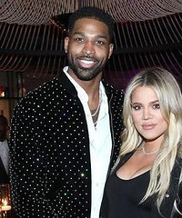 科勒·卡戴珊现身NBA球场为丈夫加油 夫妇双手紧牵
