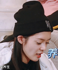 傅菁注重养生却被现实打脸,杨超越能说会道,傅菁却能让她闭