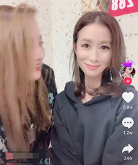 不只是佘诗曼!袁咏仪见到自己的“美颜照片”也吐了