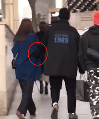 杜海涛沈梦辰逛街被偶遇,海涛紧紧守护女友尽显绅士风
