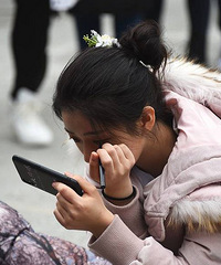 中戏艺考复试 美女考生被当场卸妆现“原型”