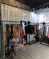 ����·�ŲƸ���ó������