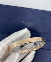 18k������