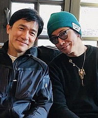 木村拓哉偶遇梁朝伟,你觉得谁更帅呢?