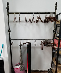 自家服装店展示衣架处理,金属材质,可店铺