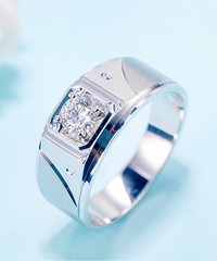 ��ʯ��ָ���н����꣺0.31ctKSI2