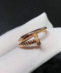 ��ʯ���ӽ�ָ