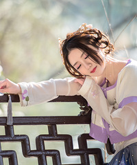 长得像张含韵的姑娘,古装好有味道哦!