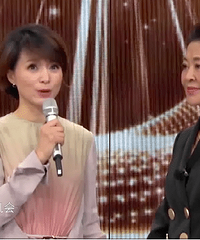 董卿倪萍同框,两代央视一姐跨时代同框