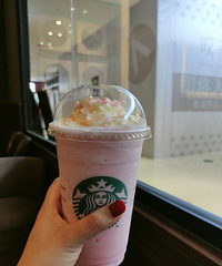 ż����������