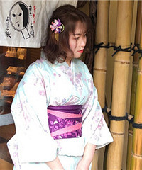 侧颜有点美的女孩£¬生活有仪式感