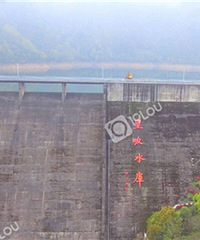 ���ˮ�������������������ϣ�