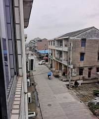 ̨���н�����ǰ�ִ巿�ݳ���