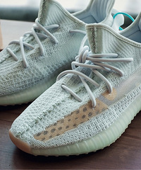 新收到的Adidasyeezyboost